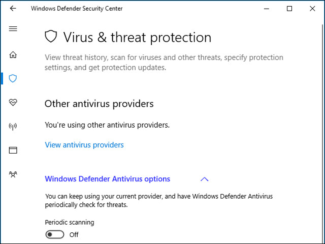Sử dụng cả hai chương trình diệt virus và Windows Defender