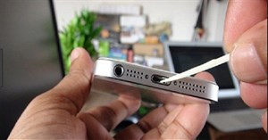 3 cách làm sạch cổng sạc Lightning giúp iPhone sạc nhanh hơn