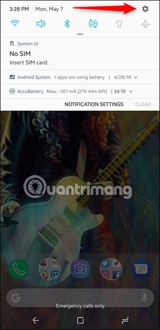 Chạm vào hình bánh răng cưa trên Samsung Galaxy