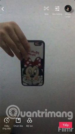 Chọn Tiếp theo để xác nhận lựa chọn đoạn phim này