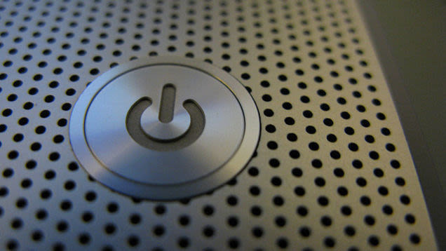 Không bật được máy tính