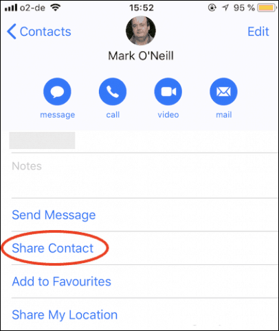 Chọn Share Contact