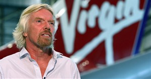 Richard Branson từ một cậu bé buộc thôi học đến hành trình trở thành tỷ phú được ngưỡng mộ nhất Châu Âu