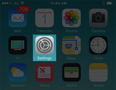 Mở Cài đặt trên iPhone