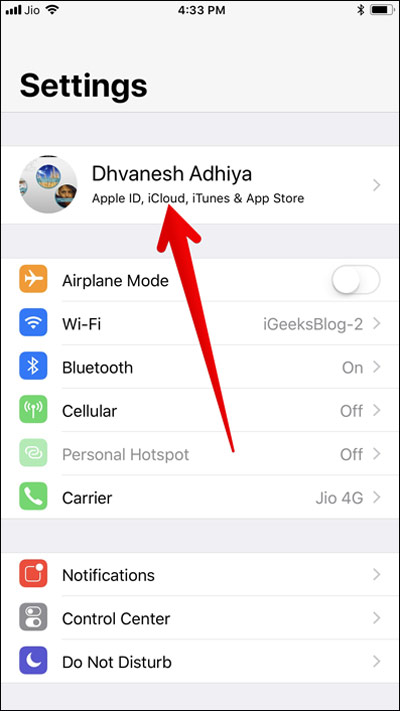 Chạm vào Apple ID