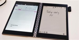 Intel bật mí về chiếc PC màn hình kép có thể gập được