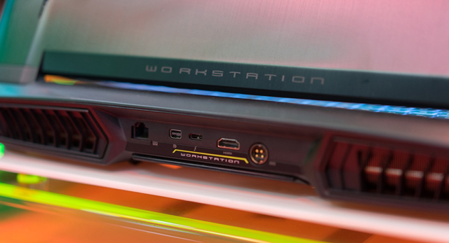 MSI WT75 - Máy trạm cấu hình khủng 4