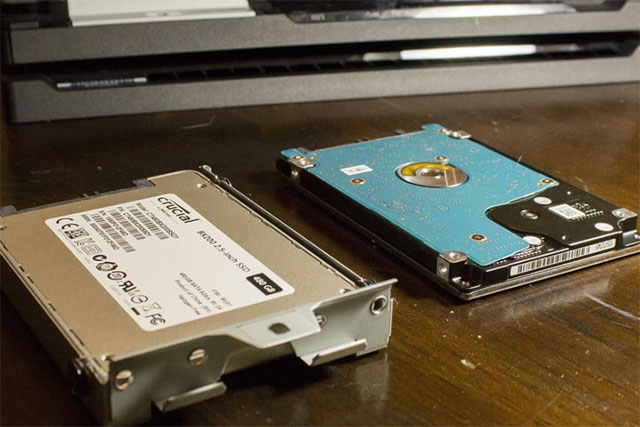 Ổ cứng có tên tiếng anh là Hard Disk Drive là thiết bị lưu trữ dữ liệu quan trọng trên máy tính