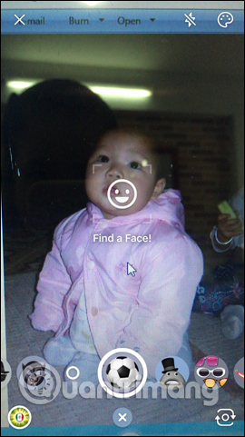 Tìm khuôn mặt chụp hình 