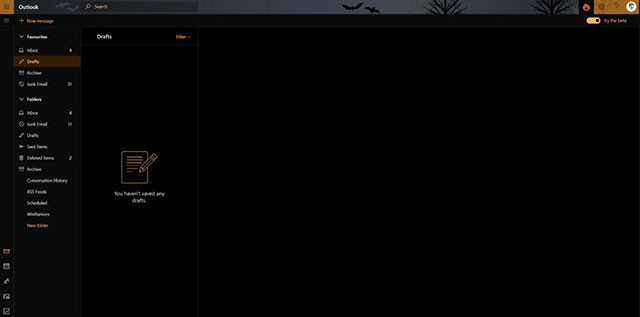 Dark Mode mà Microsoft đưa ra hồi Halloween năm ngoái cũng rất ấn tượng 