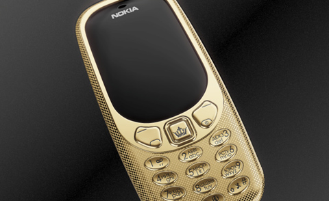 Các phím điều hướng đa điều của Nokia 3310 2017 còn được khắc hình vương miện