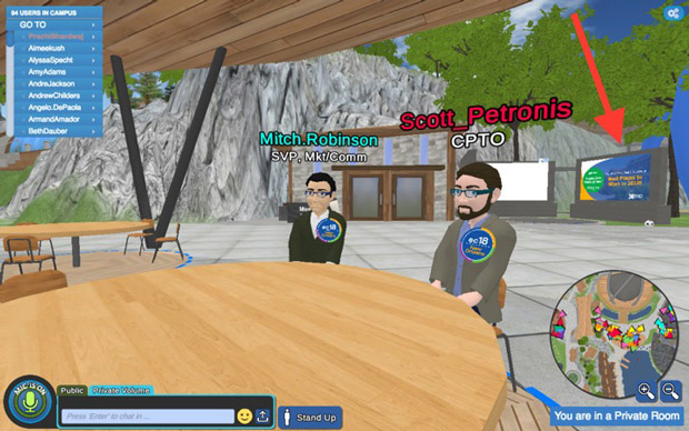 Tôi và hai “hướng dẫn viên” ngồi vào chiếc bàn gần đó để trò chuyện về "trụ sở"