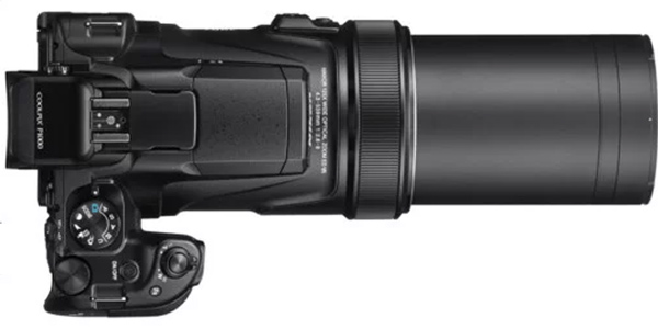 Chiếc máy ảnh Coolpix P1000, được tích hợp zoom quang học lên tới 125x