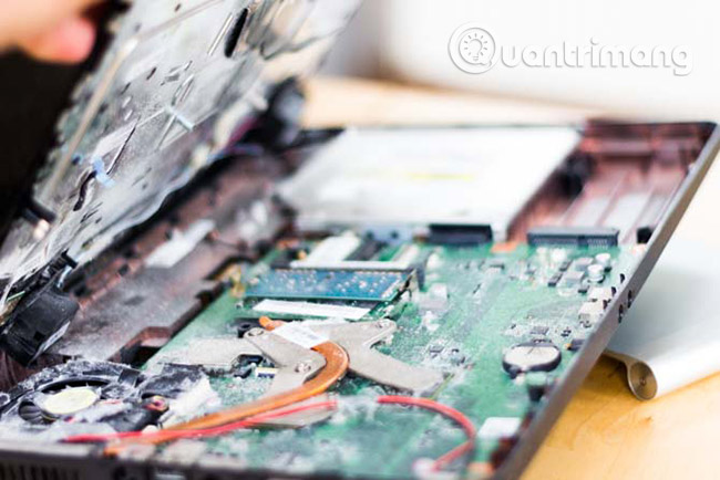 Cẩn thận với cáp