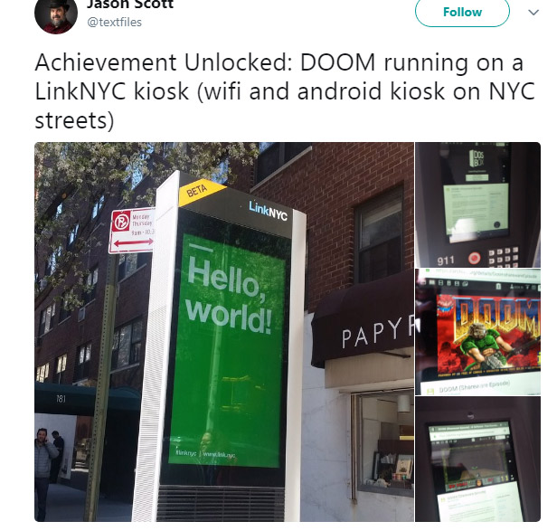 Doom trên máy tính công cộng
