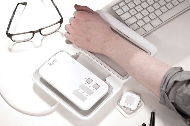 Thiết bị vật lý trị liệu Kyor tích hợp cùng