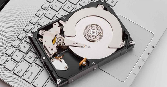 Cách xóa ổ đĩa không thể loại bỏ bằng Disk Management