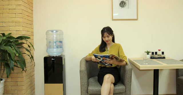 Top 4 cây nước nóng lạnh bán chạy nhất hiện nay - QuanTriMang.com