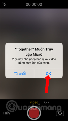 Truy cập micro