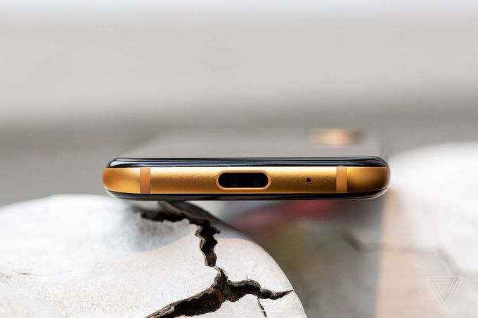 Palm không có giắc tai nghe 3,5 mm