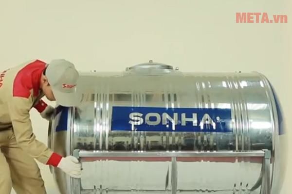 Đặt bồn nước nằm ngang