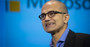 CEO Microsoft Satya Nadella sẽ đưa cả trung tâm dữ liệu xuống biển