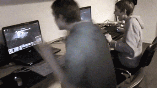 Chơi thắng mà thằng thua ngồi ngay cạnh là nguy hiểm lắm đấy