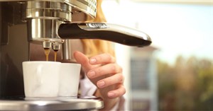 Kinh nghiệm chọn máy pha cà phê tốt nhất cho quán cafe