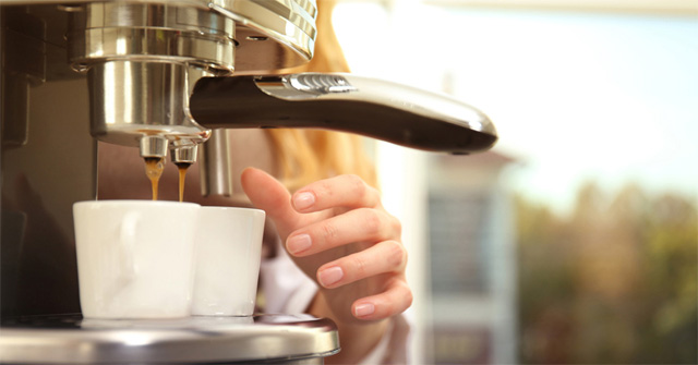 máy pha cà phê chuyên nghiệp