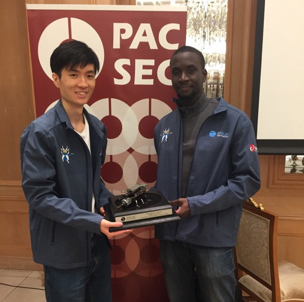 Hai hacker là Richard Zhu và Amat Cama