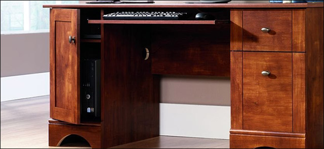 Tránh đặt máy tính của bạn trực tiếp trên các bề mặt như sàn được trải thảm hoặc trong hộc chứa, nói chung là không gian hẹp