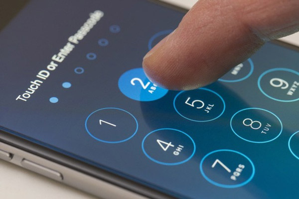 Cài đặt phần mềm độc hại trên iPhone