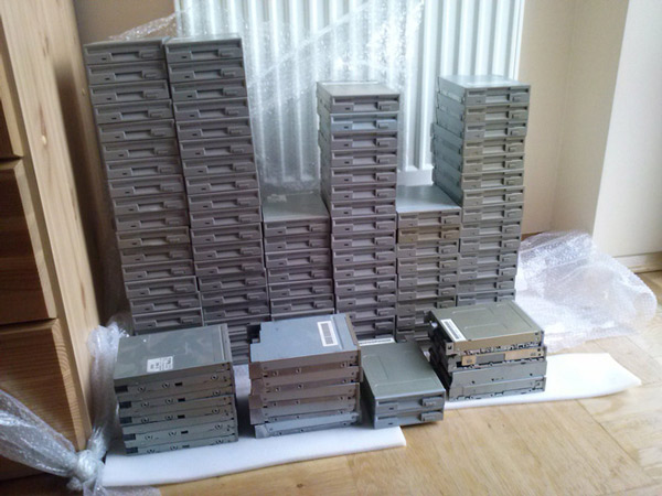 Số ổ cứng được sử dụng làm "dàn nhạc"