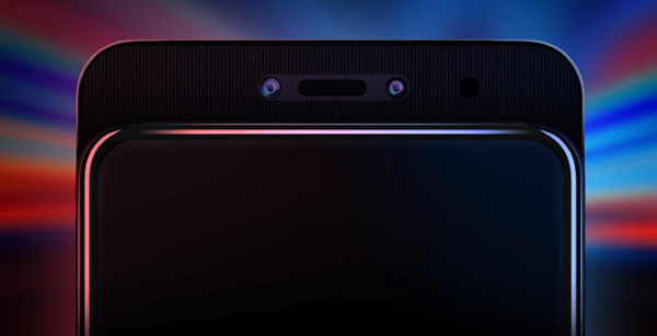 Để sử dụng cụm camera ẩn, người dùng sẽ phải dùng tay để trượt