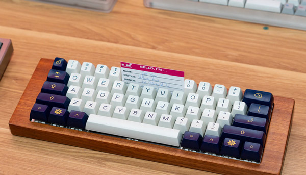 Bàn phím độc đáo với vỏ được làm bằng gỗ