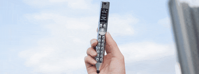 Với thiết kế nhỏ nhắn, người dùng caVới Zanco người dùng có cơ hội trải nghiệm linh hoạt ngoài trời, thay vì gò bó trong văn phòngó thể dễ dàng mang Zanco theo người hàng ngày