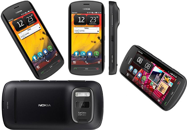 Nokia 808 PureView