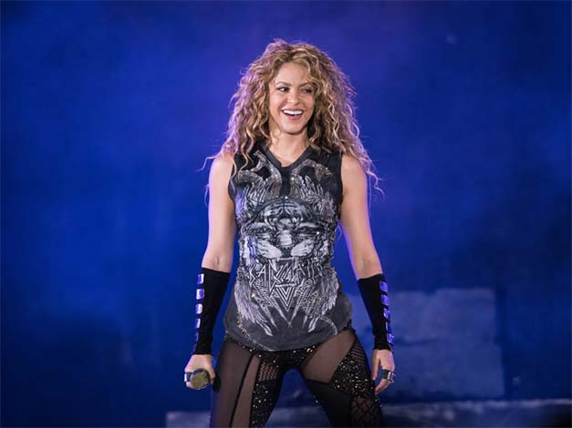 24. Shakira