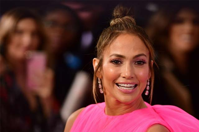 15. Jennifer Lopez