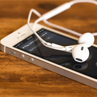 Cách chuyển bài hát bằng nút âm lượng iPhone Cách chuyển bài hát bằng nút âm lượng iPhone