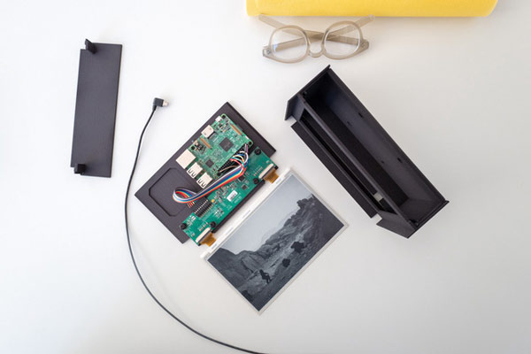 Thành phầu cấu tạo của một bộ "Very Slow Movie Player" 3