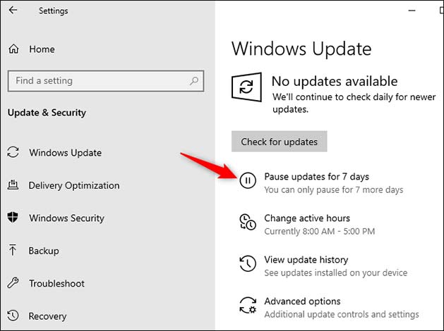 Truy cập vào Settings > Update & Security > Windows Update.