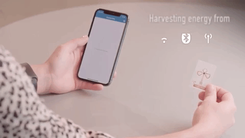 Con chip lấy năng lượng từ các sóng trong không khí