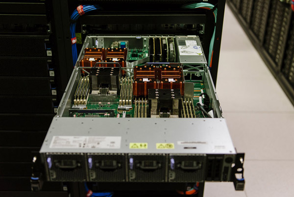 Siêu máy tính MareNostrum có giá trị khoảng 40 triệu USD