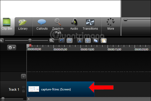 Kéo video xuống Timeline