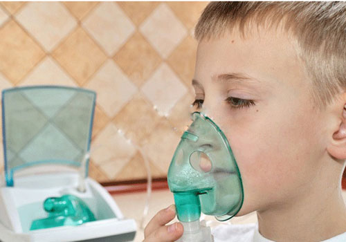 Máy khí dung có cấu tạo đơn giản, dễ sử dụng.