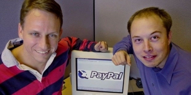 Năm 1999, Elon Musk trở thành nhà đồng sáng lập của X.com, một công ty thanh toán trực tuyến tiền thân của đế chế PayPal
