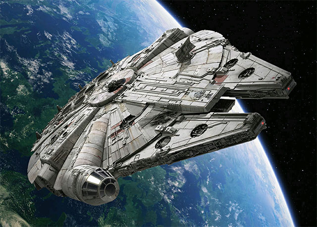 Tên lửa Falcon được đặt theo tên gọi của con vũ trụ viễn tưởng Millennium Falcon trong bom tấn Chiến tranh giữa các vì sao (Star Wars).