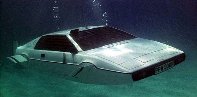 Elon Musk sở hữu Wet Nellie, tàu ngầm “hàng thửa” được lấy cảm hứng từ chiếc xe hơi Lotus Esprit trong bộ phim James Bond - The Spy Who Loved Me.