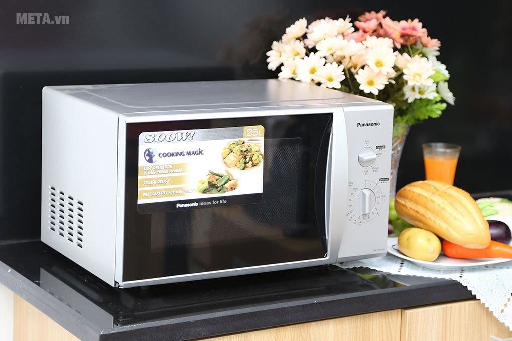 Lò vi sóng Panasonic cao cấp.